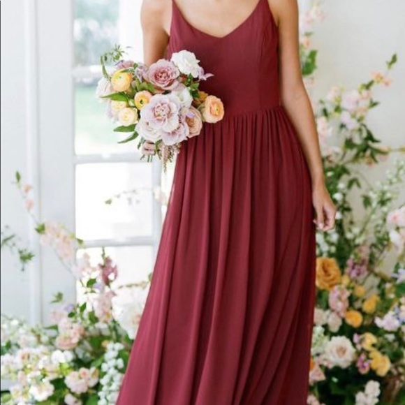 Bridesmaids dress new with tags, never worn. - Picture 4 of 5